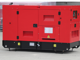 Quel est le rôle et l'impact du blocage des petits trous sur un générateur Cummins ?